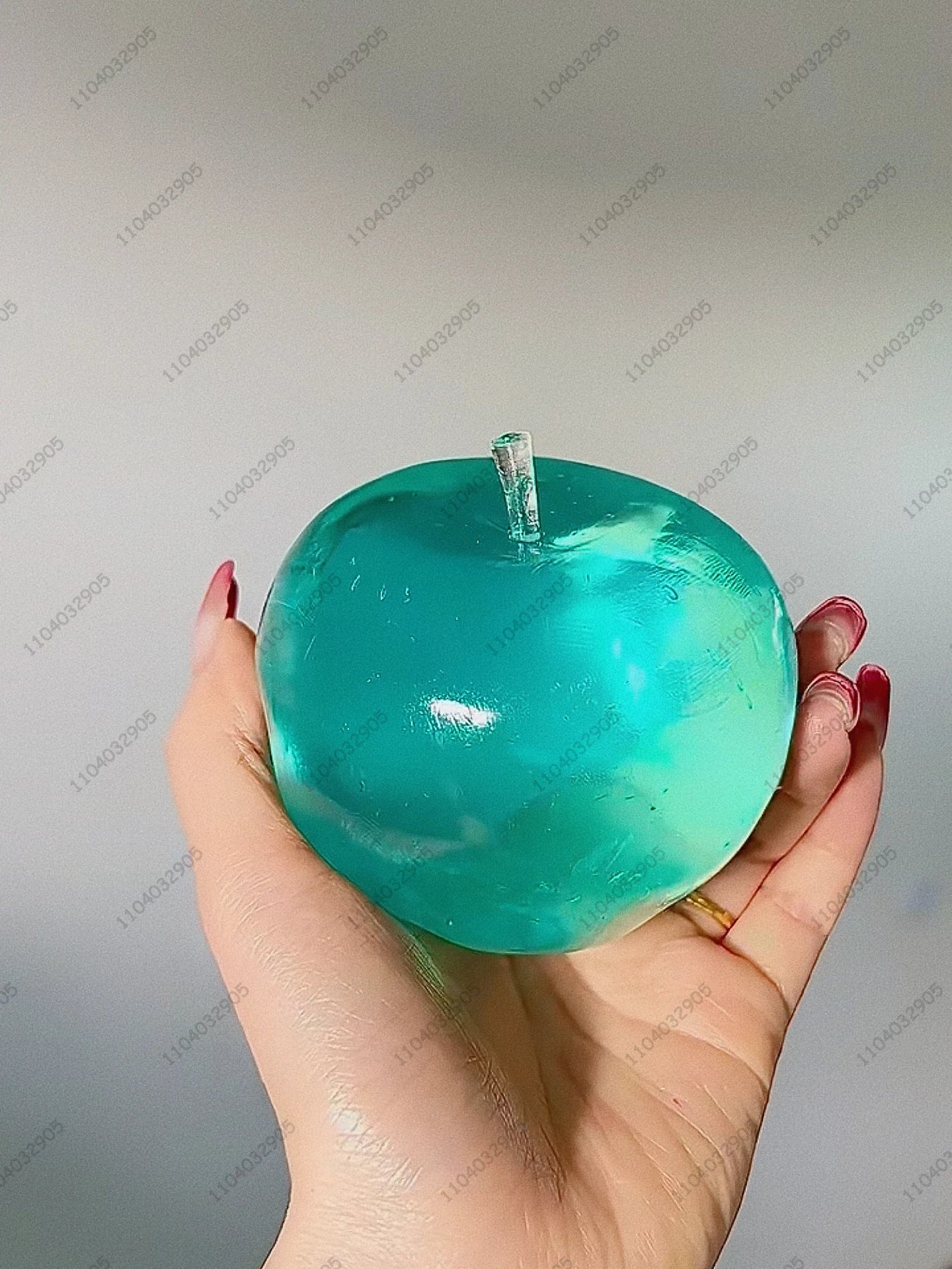 Big Apple Stress Ball Apple Fidget Toys Non-Bounce Squeeze Ball ASMR Sensory Toys for Kids & Adults Anti-Stress Festival Gifts