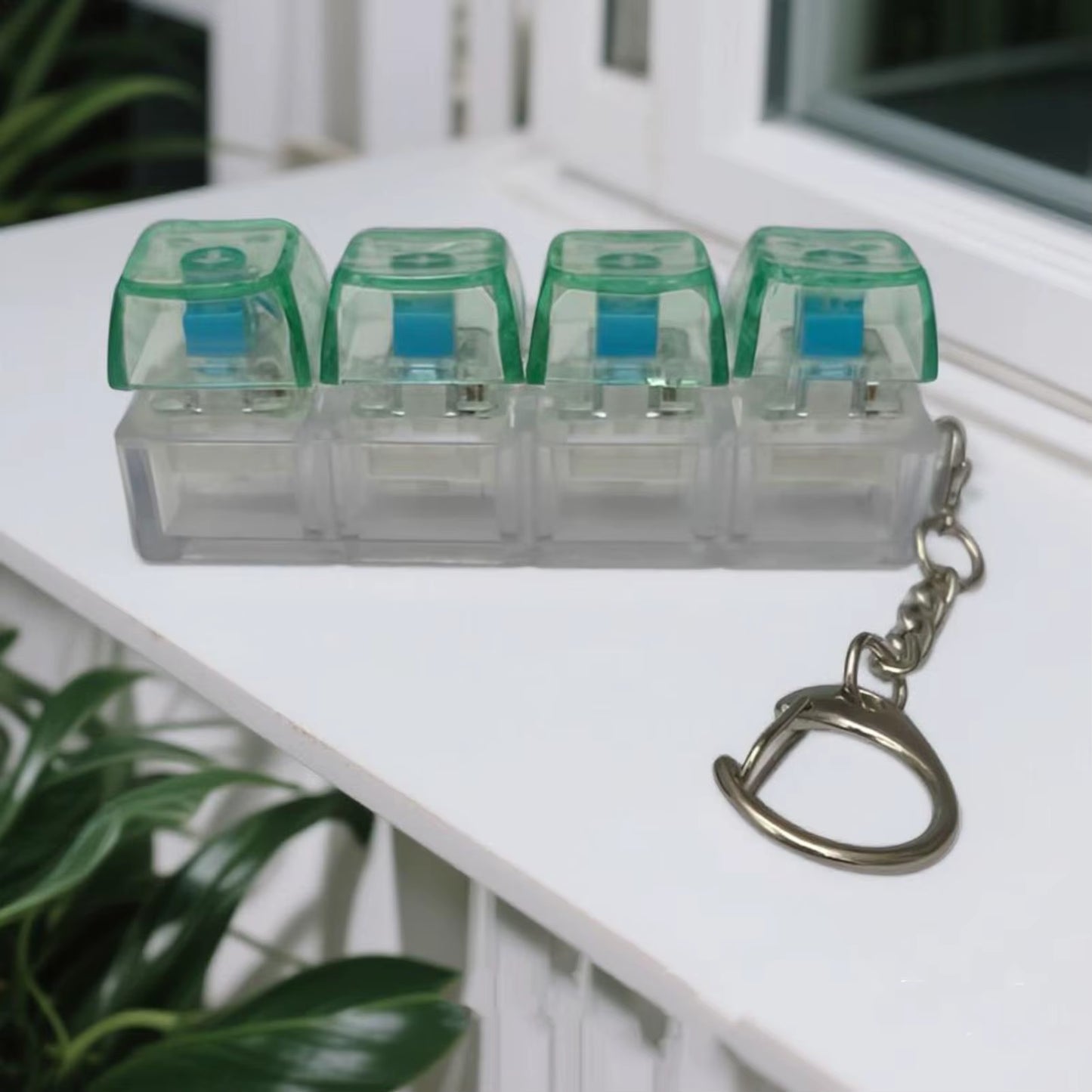 Keyboard Fidget Toy LED Keyboard Keychain Crystal Clicker Sensory Toy for Stress Relief Keyboard Keychain Fidget Gadget Portable